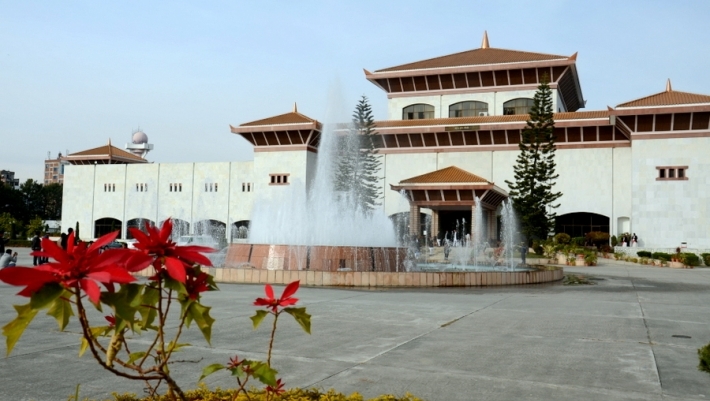 ​संविधानसभाको १३६ बैठकको रेकर्ड पुस्तकमा, सर्वसाधारणले नपाउने