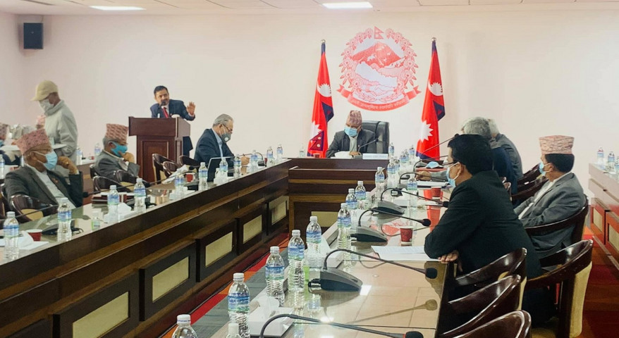 अक्सिजनको वितरण समानुपातिक र न्यायपूर्ण बनाउन कार्यविधि, सबै उद्योगमा सुरक्षाकर्मी