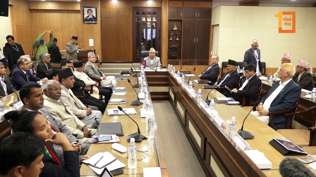 कोरोनाविरुद्ध प्रदेश सरकारका पूर्वतयारी बारे मुख्यमन्त्रीले गरे ब्रिफिङ, ‘ठूलो समस्या आए स्वास्थ्य सामग्री छैन’