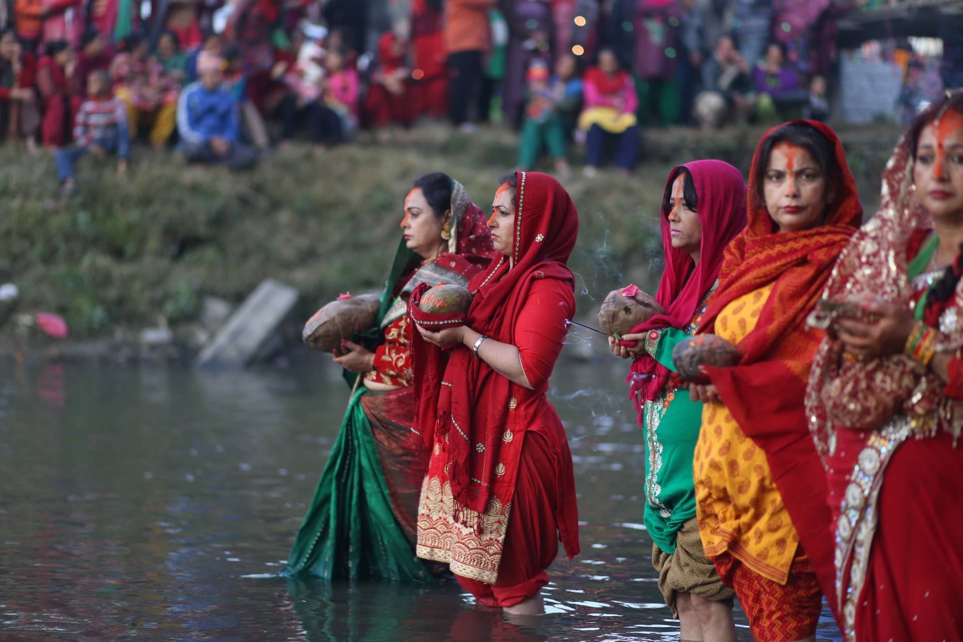 छठ पूजा गर्न दिन विभिन्न नौ पूजा समितिको माग