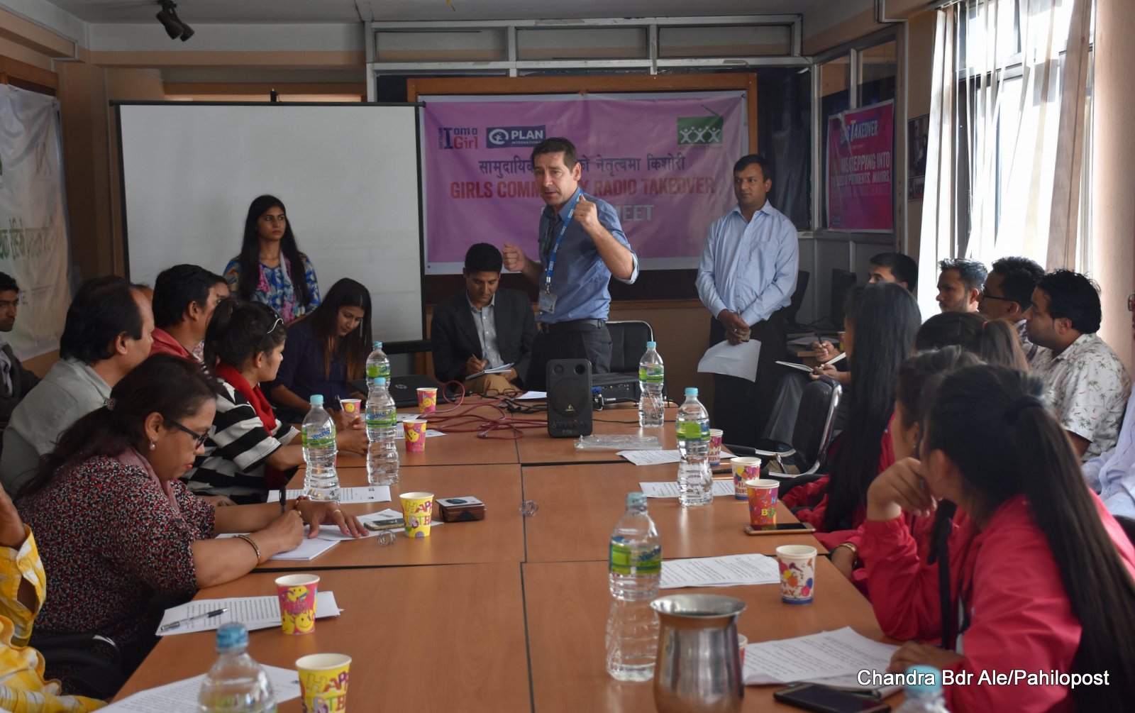 सामुदायिक रेडियोमा एकै पटक तीन सय किशोरीले कार्यक्रमक नेतृत्व गर्ने