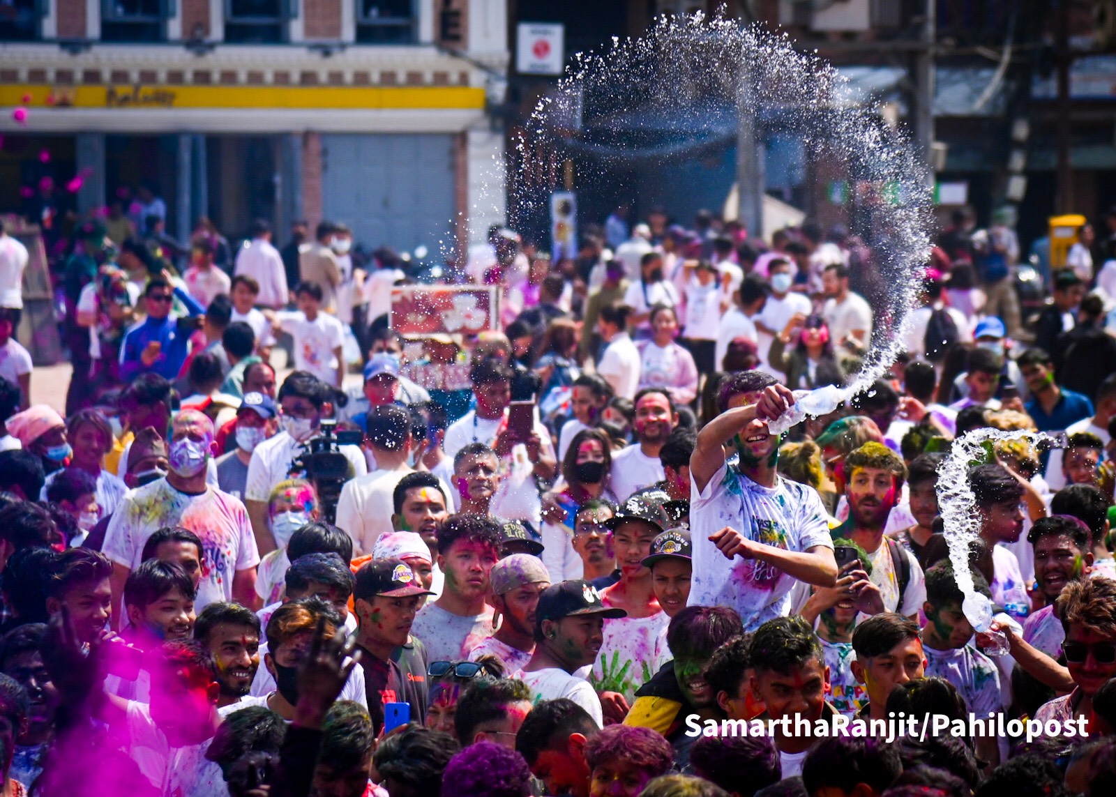फागुमा रङ्गियो काठमाडौं, दुई वर्ष फिका रहेको फागु यसपाला जम्यो, वसन्तपुरमा विशेष रौनक