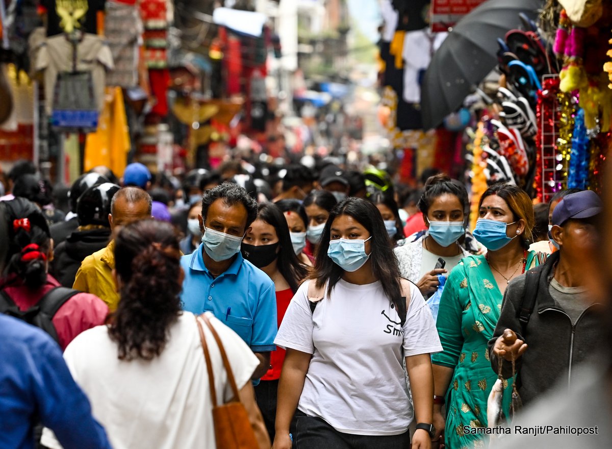 जिल्ला प्रशासन काठमाडौंको कागजी आदेश : भिडभाड सभा जुलुस नगर्नु तर जताततै भिडम् भिड्