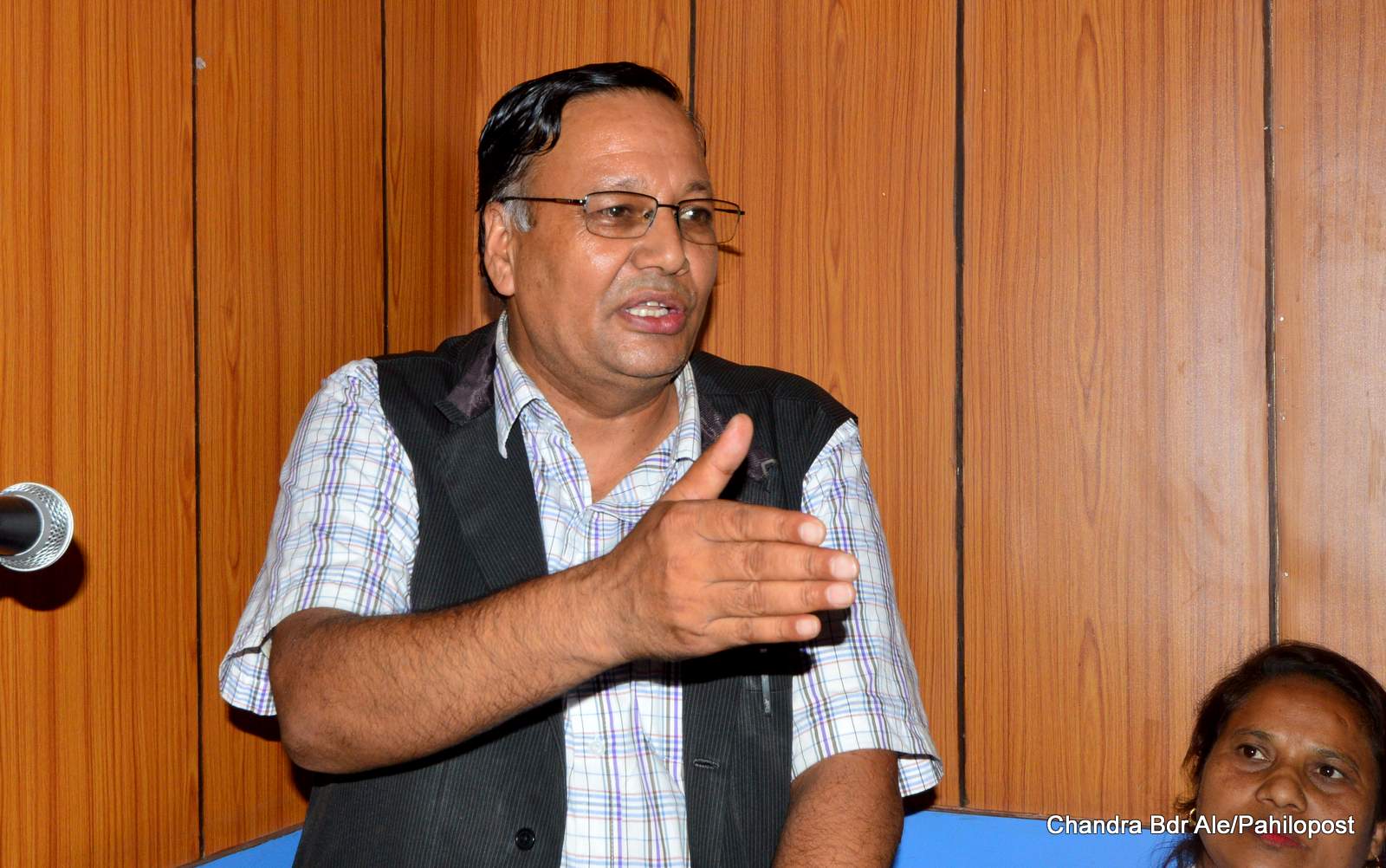 बाबुरामको पार्टीभित्र बबाल, पौडेलसहितको समूहले बनाए छुट्टै समिति