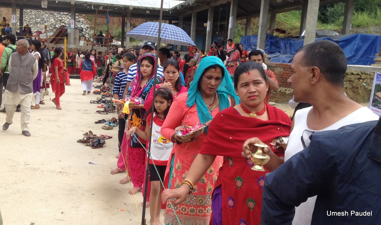 ​१० फोटोमा हेर्नुस् डोलेश्वरमा अन्तिम साउने सोमबार