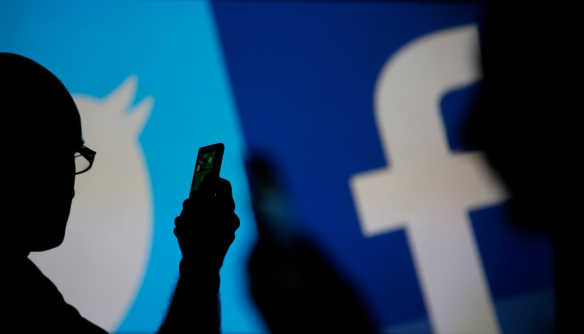 फेसबुक र ट्वीटरमा हुने विज्ञापनमा कर लगाउन सरकारलाई निर्देशन