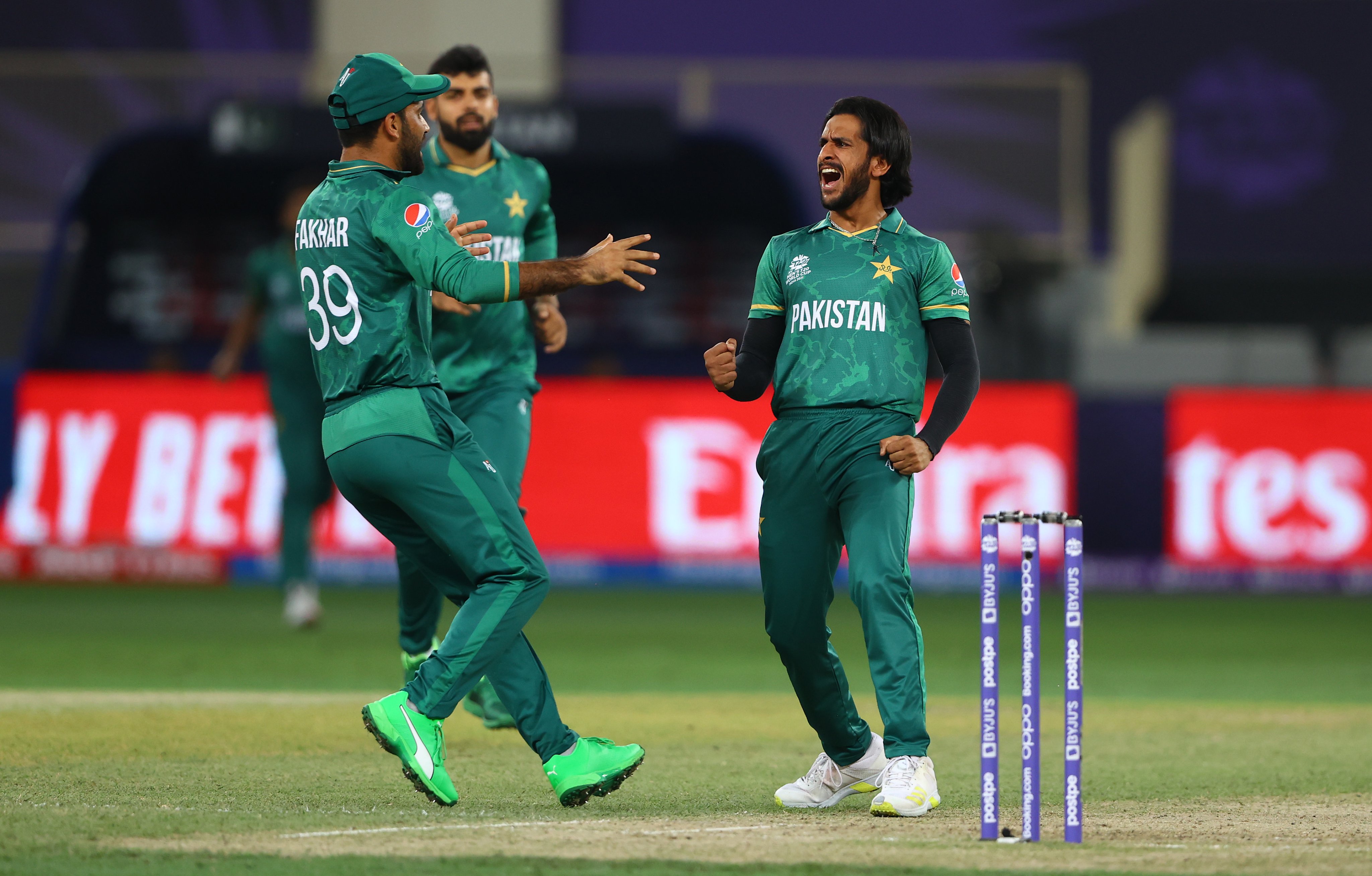 टी-२० विश्वकप : पाकिस्तान सेमिफाइनलमा, नामिबिया ४५ रनले पराजित