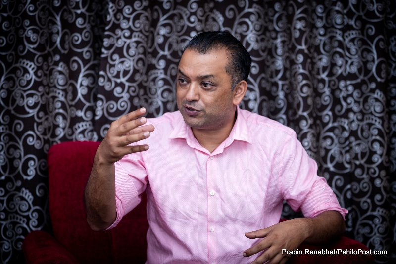 फ्रान्सबाट आएकी महिलामा कोरोना संक्रमण देखिएपछि गगनले भने: 'कन्ट्याक्ट ट्रेसिङ' प्रोटोकल बनाउ