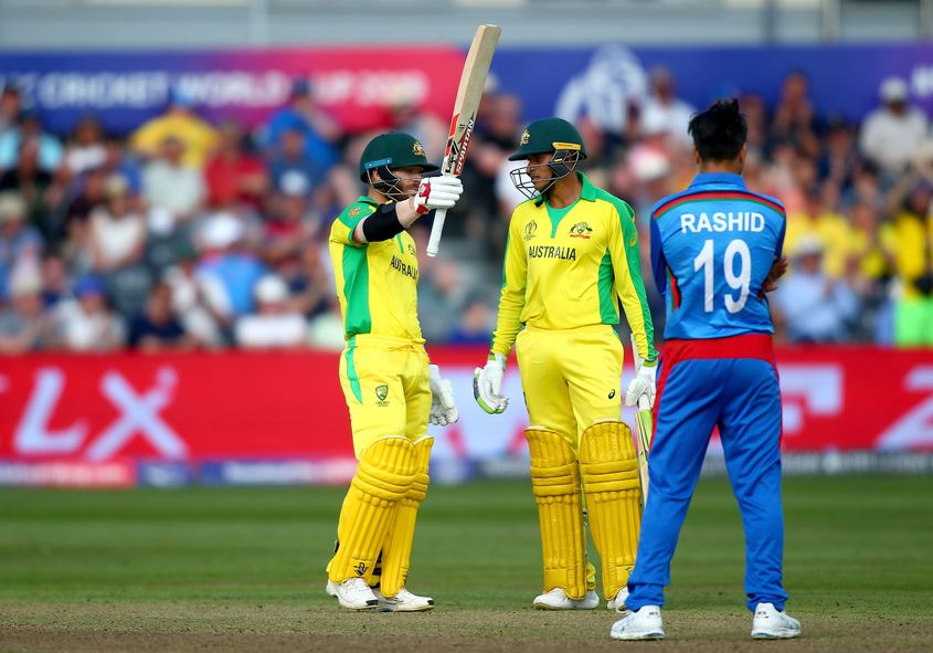 विश्वकप क्रिकेट : कमब्याक खेलमा वार्नरको नटआउट ८९ रन, अष्ट्रेलियाको विजयी सुरुवात 