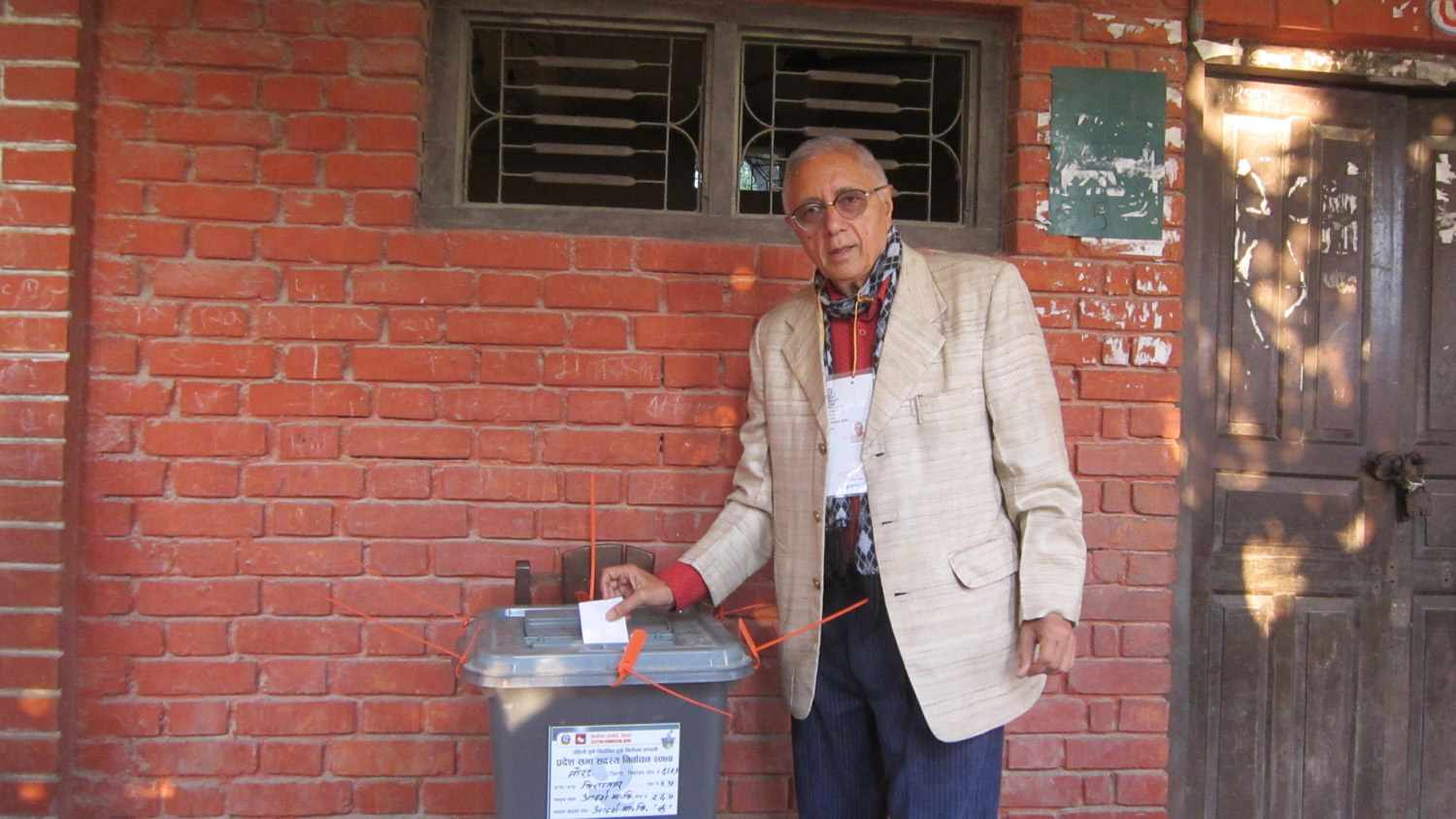 शेखर कोइरालाले गरे मतदान