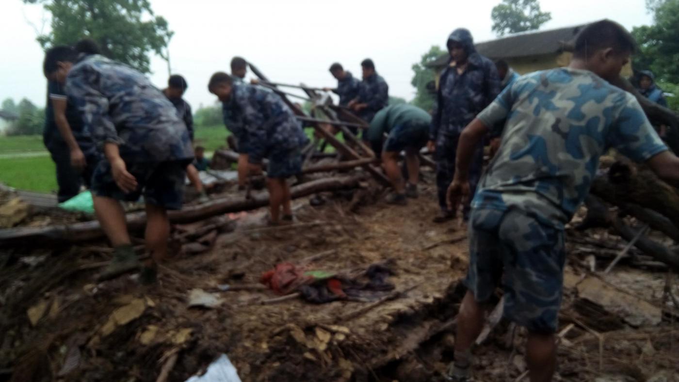 उद्धारमा उत्रेका सुरक्षा निकाय नै बाढीका पीडीत!