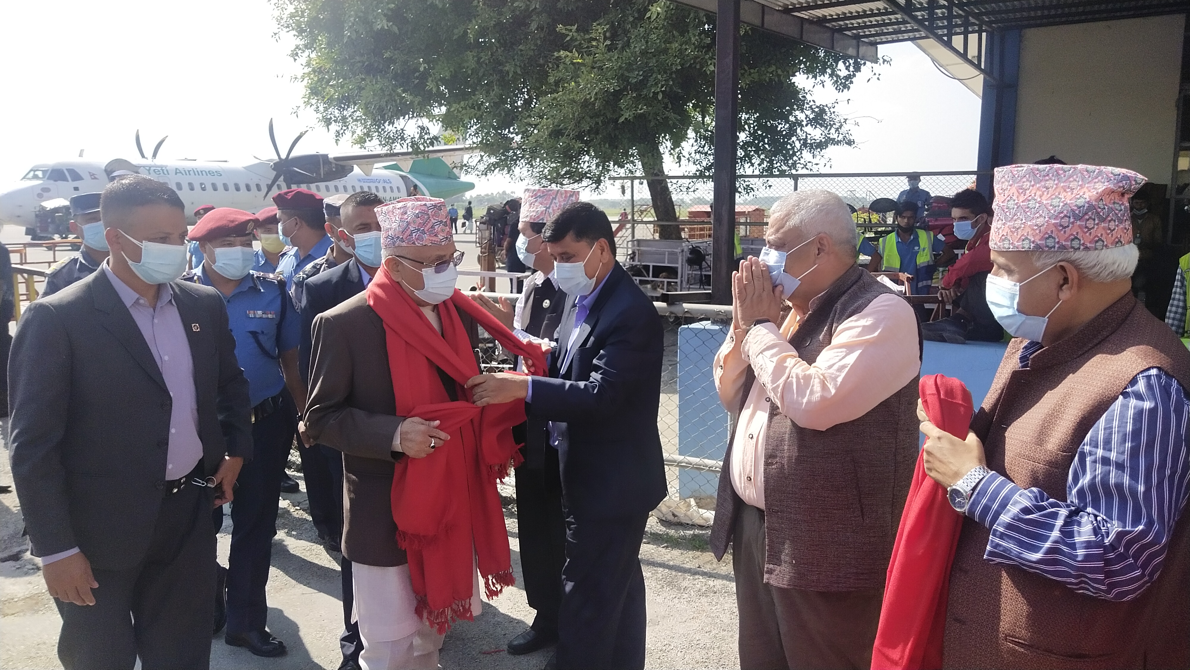 प्रधानमन्त्री, मन्त्री, प्रधान न्यायाधीश र न्यायाधीशहरू सबै राजीनामा दिनुपर्ने खालका छन् : केपी ओली