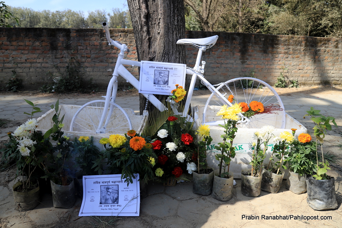 ज्यानमारा खाल्डोले विश्व साइकल यात्रीको ज्यान लिएकै ठाउँमा राखियो 'घोस्ट' साइकल