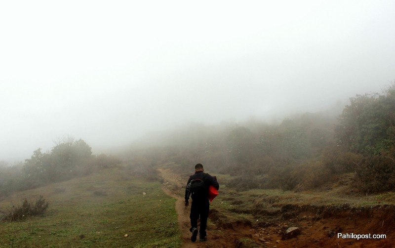 लकडाउनका कारण रोजगारी गुमाएका ट्रेकिङ गाइडहरुद्वारा राहत प्याकेजको माग