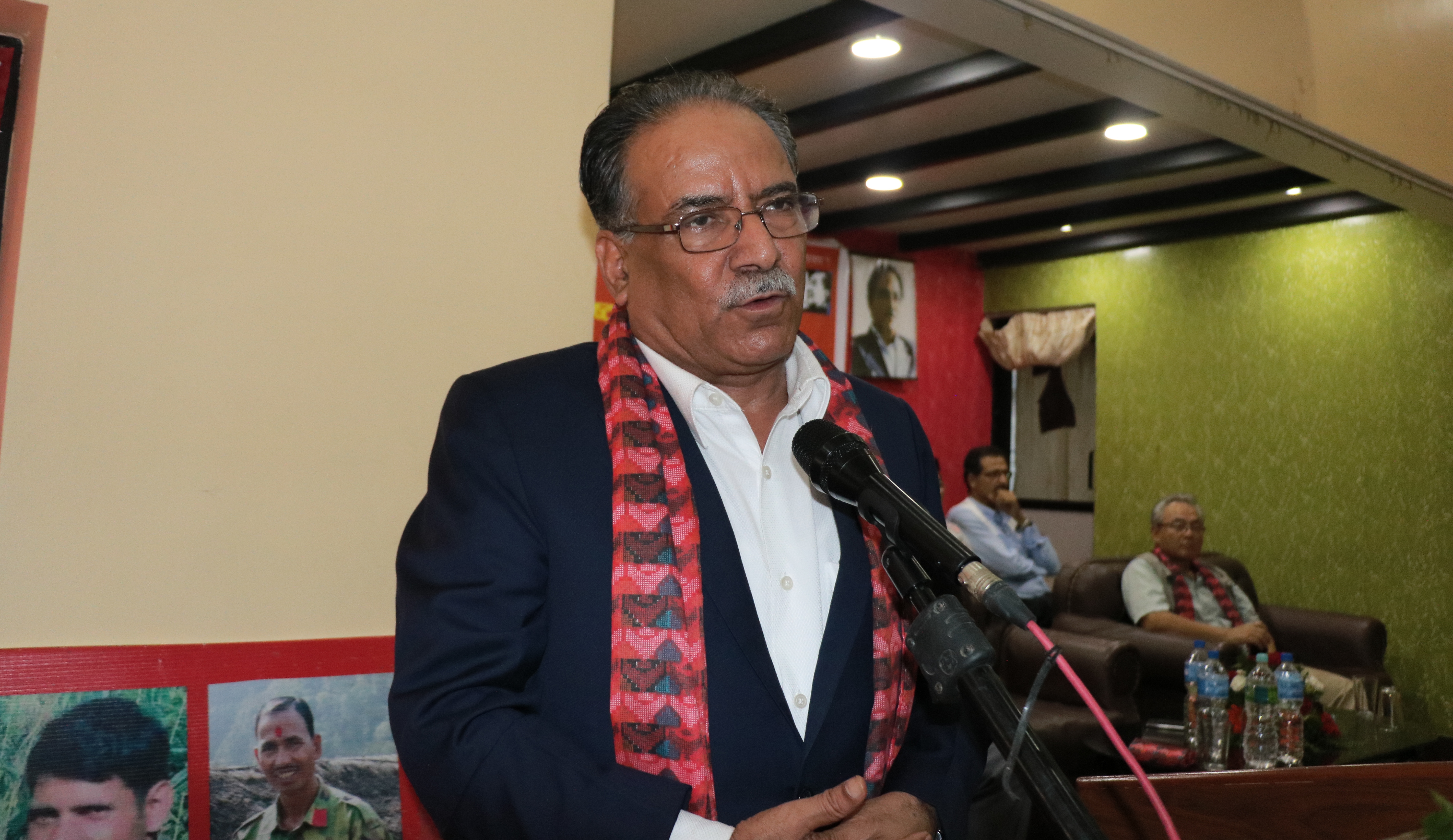 प्रचण्डले भने–यो निर्वाचन प्रणाली धनीले मात्र जित्नसक्ने भयो, बदलौं