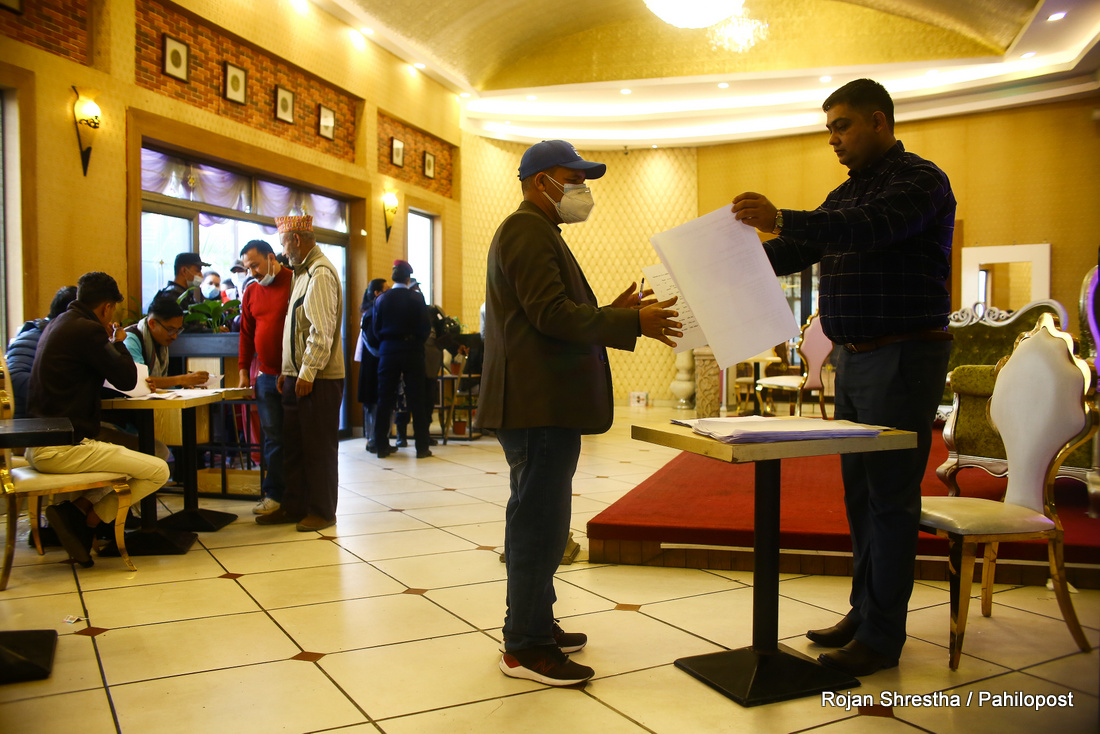 काठमाडौंमा यसरी हुँदैछ कांग्रेसको प्रतिनिधि सभा क्षेत्रीय अधिवेशन