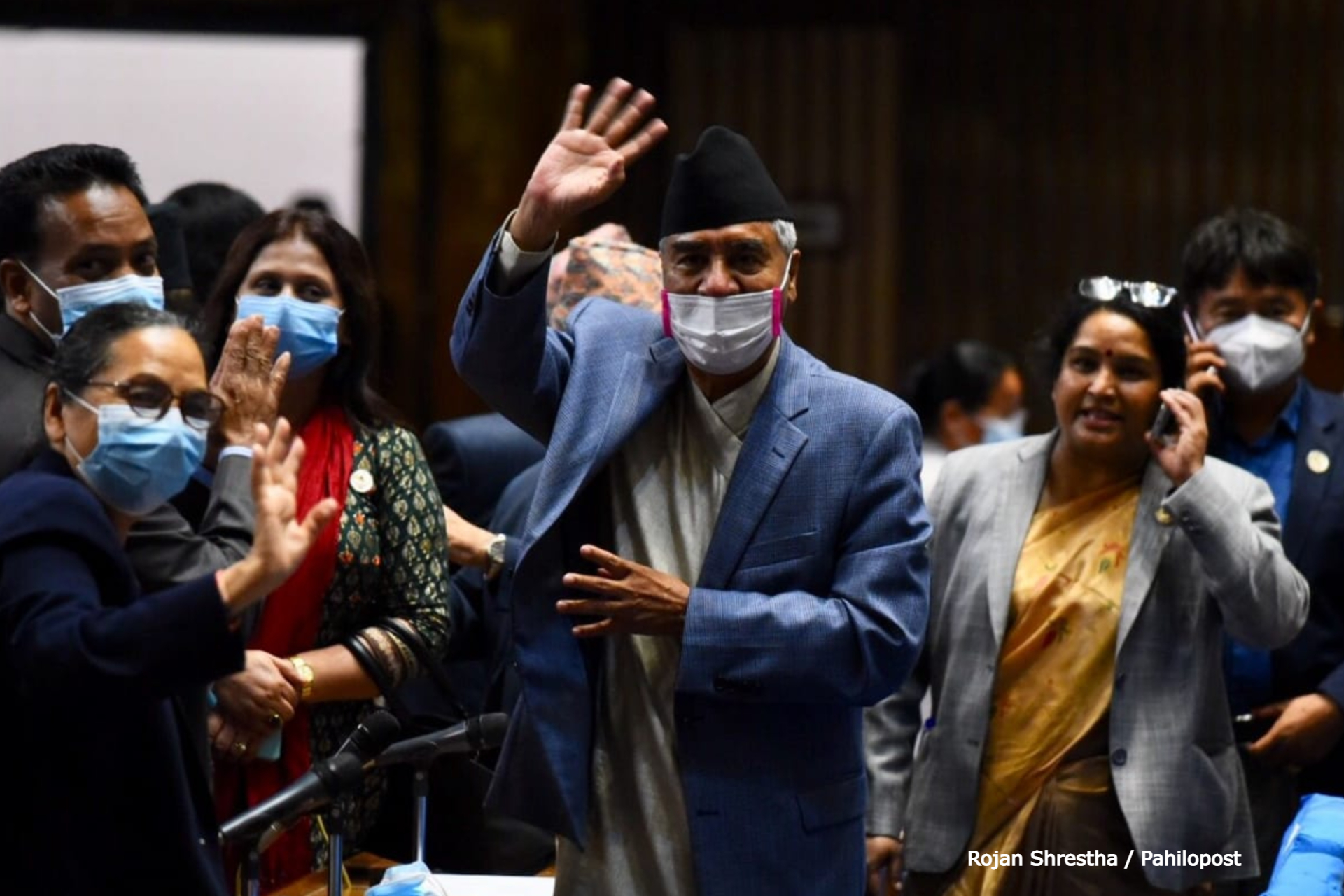 एमालेका २२ जनाको देउवालाई मत, ओली समूहका ८ जनाले गरे फ्लोर क्रस, १६ जना अनुपस्थित