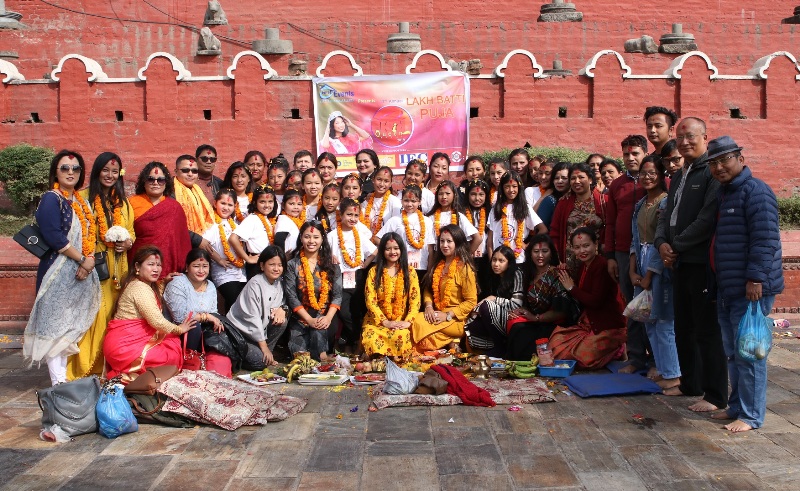 'किड क्विन'का प्रतिस्पर्धीले बाले पशुपतिमा लाखबत्ती