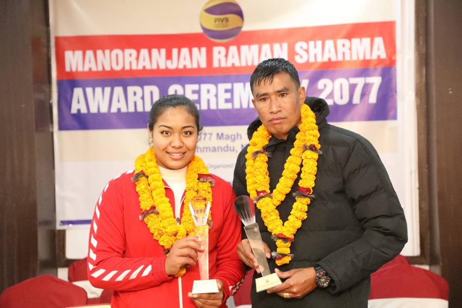 मनोरञ्जनरमण शर्मा अवार्डबाट प्रतिभा र ईम सम्मानित