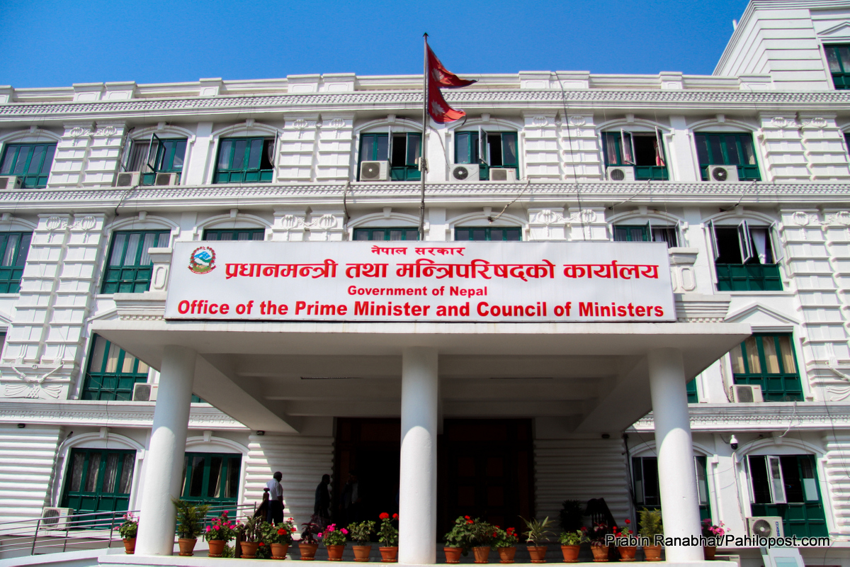 पोखरामा विमान दुर्घटना : प्रधानमन्त्रीले बोलाए मन्त्रिपरिषदको आकस्मिक बैठक