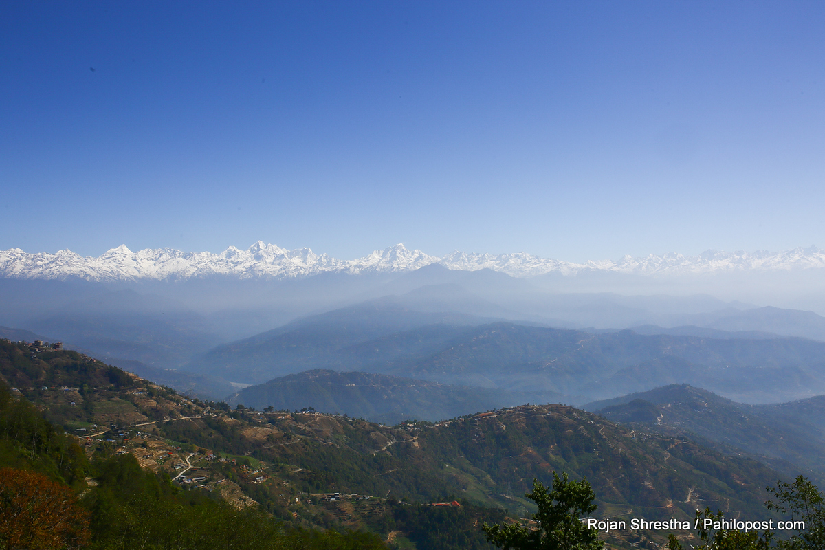 रानीकोटदेखि नगरकोटसम्म आन्तरिक पर्यटकको ओइरो, तीन दिनदेखि होटल खचाखत