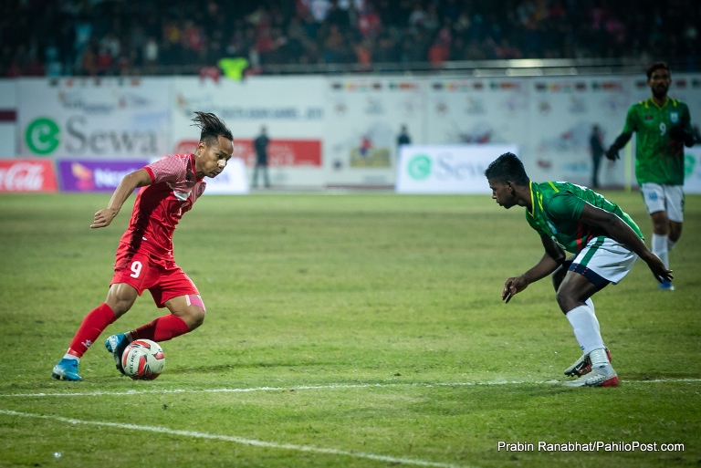 आज नेपाली फुटबल टोली बंगलादेशसँग भिड्दै, कप्तान चेम्जोङ भन्छन्: उत्साहित छौं