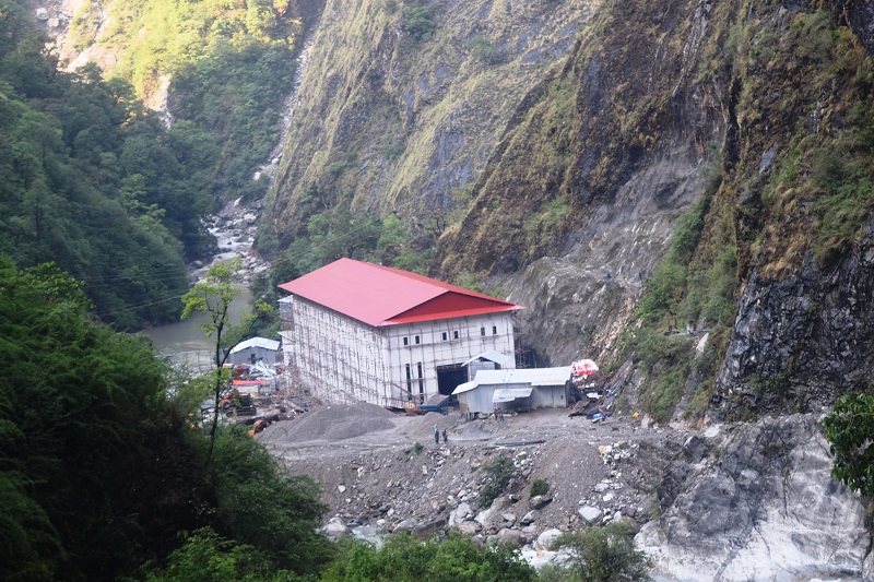 नीलगिरि जलविद्युत आयोजना अन्तिम चरणमा, बाँध र प्रशारण लाइन निर्माणको काम धमाधम