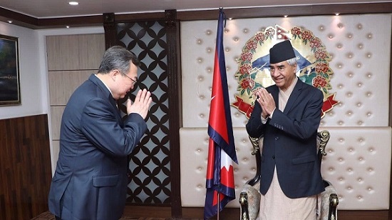 सीपीसीका विदेश सम्पर्क विभागका मन्त्री चियाचाओ र प्रधानमन्त्री देउवाबिच भेट