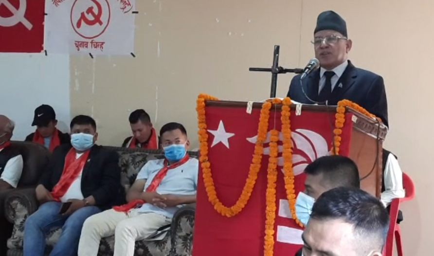 केपी ओलीलाई 'सामन्ती हिन्दु अतिवादी' भन्दै प्रचण्डले सुनाए माओवादी एकताको तयारी