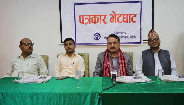 स्थानीय निर्वाचनमा गठबन्धनको सम्भावनालाई नकार्न सकिँदैन : डा. प्रकाशशरण महत