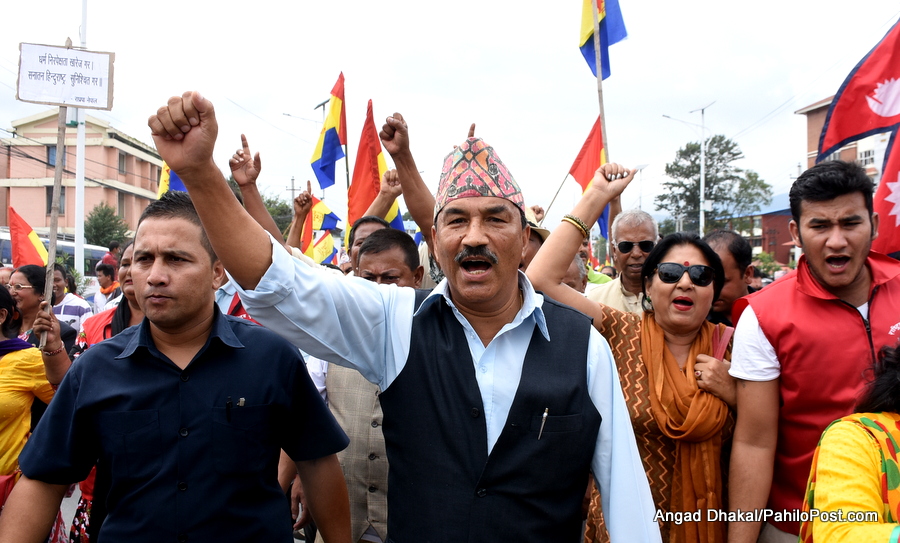 विप्लवले सहिद घोषणा गरिसकेका धनरुपमाथि राप्रपाको पनि दावी, नेतृत्वको कमजोरी सच्याउन किन चुक्यो राप्रपा?