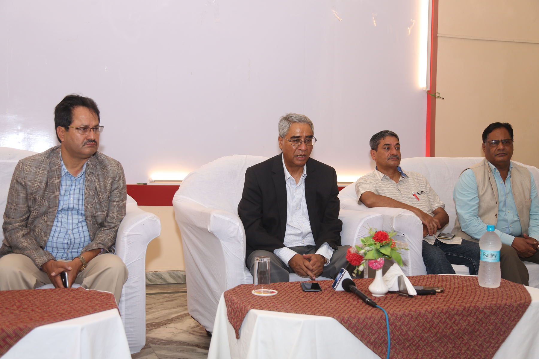 'प्रदेश र प्रतिनिधिसभाको निर्वाचनपछि संविधान पूर्ण कार्यान्वयन'
