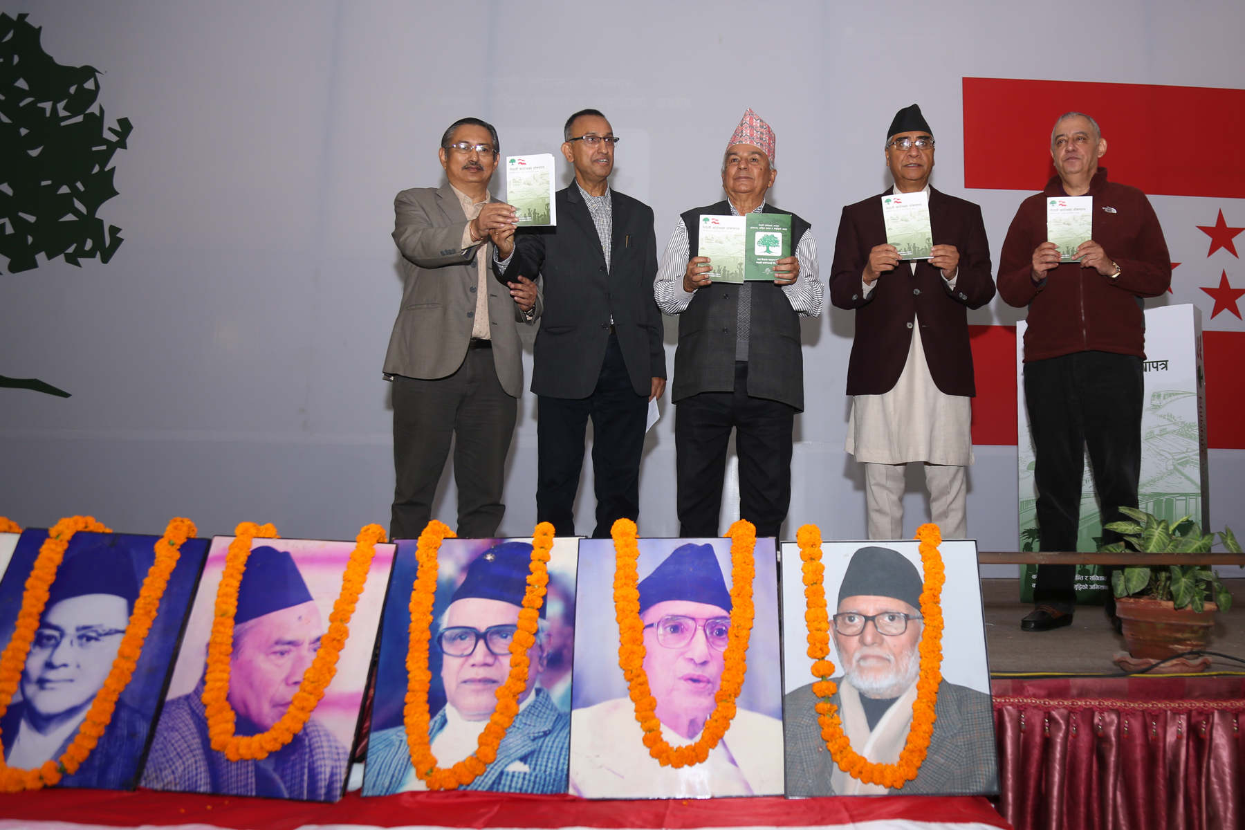 लोकतन्त्रको स्थायित्व र आर्थिक समृद्धिका लागि कांग्रेसले जित्नुपर्छ :  प्रधानमन्त्री