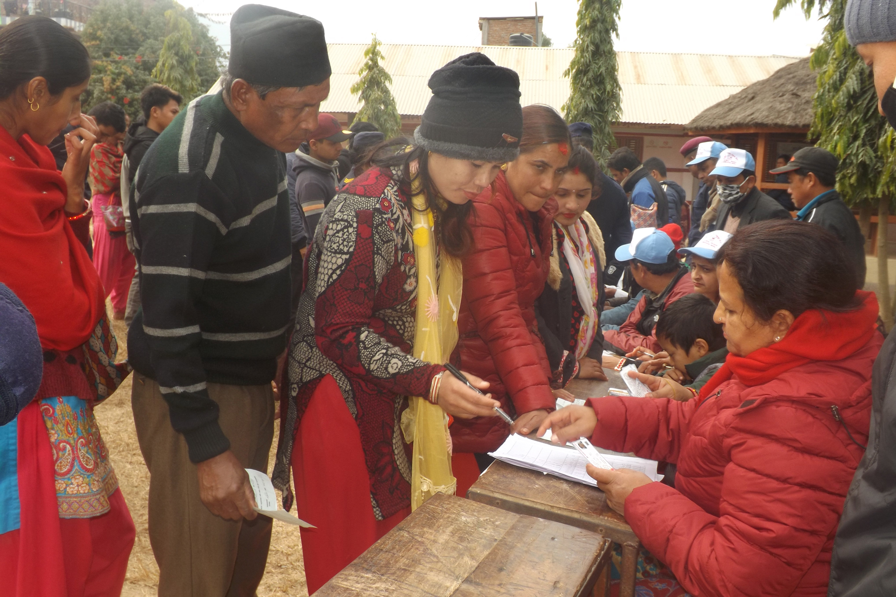 बाँकेमा निर्वाचनको तयारी पूरा, आज र भोलि मतदाता परिचयपत्र वितरण