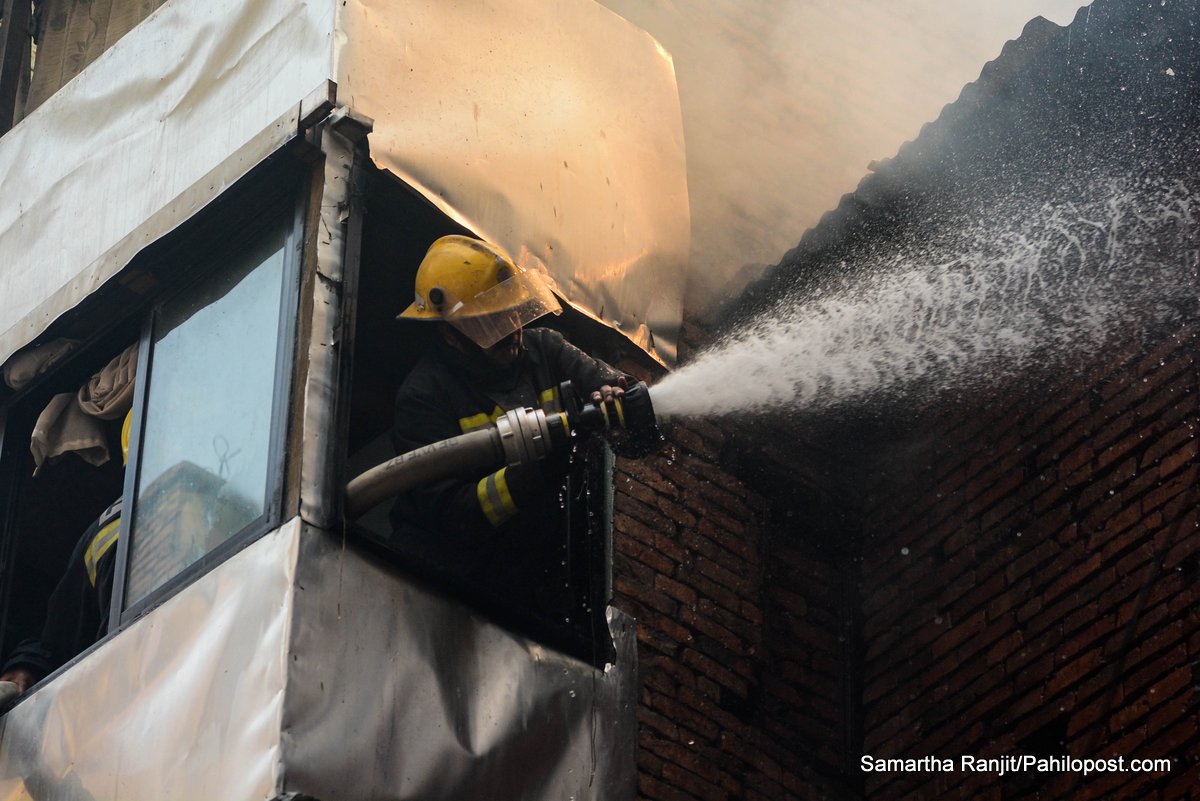 काठमाडौंको लाखेननी चोक नजिकै एक घरमा आगलागी