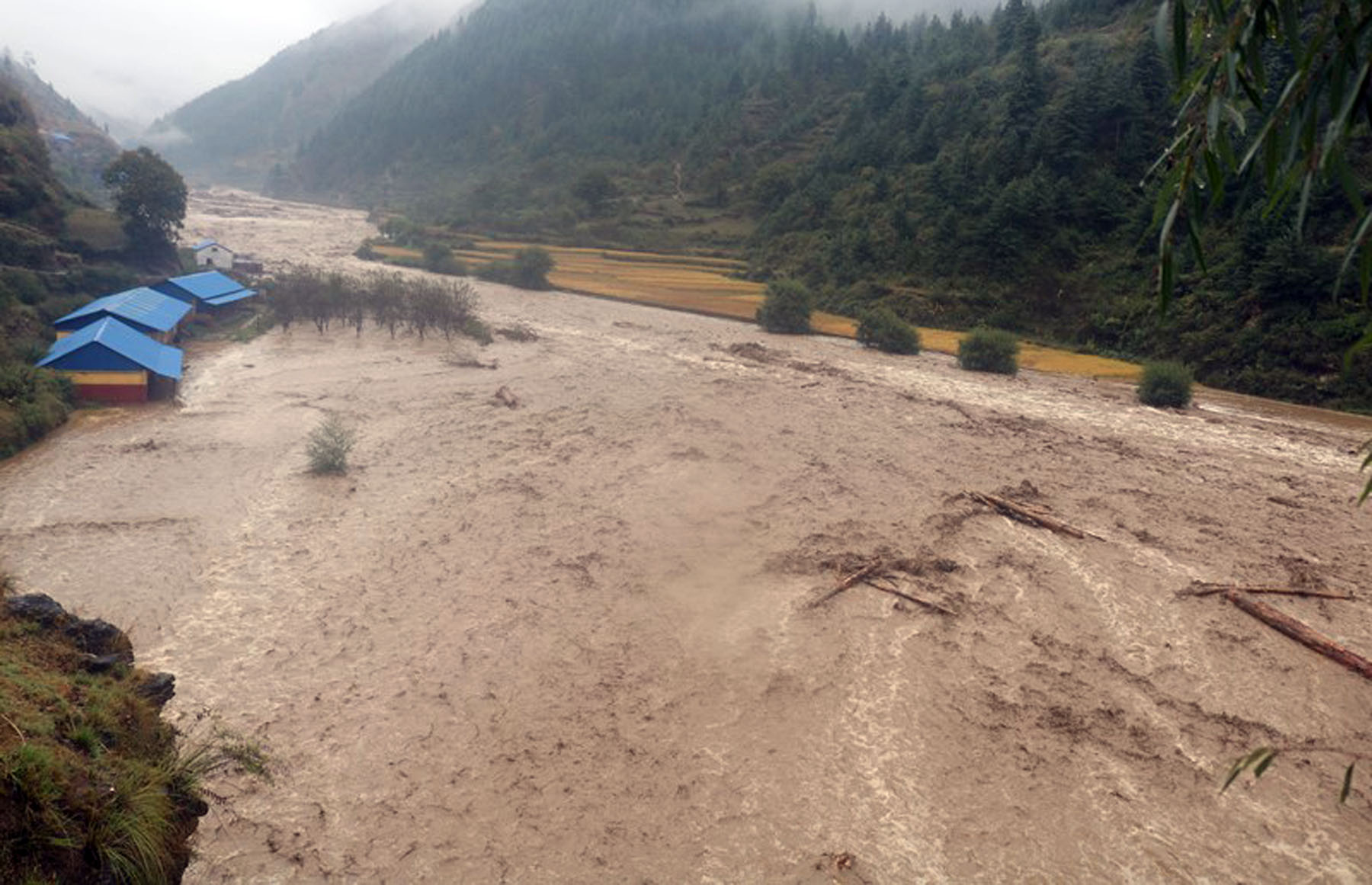 पाँचथरमा बाढी पहिरोमा मृत्यु भएका २६ जनाको भयो सनाखत