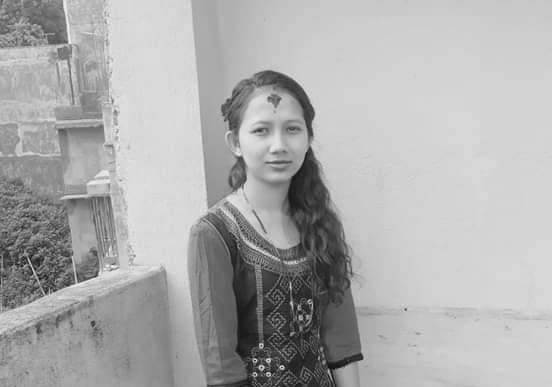 बसको ठक्करबाट घाइते छात्राको उपचारका क्रममा मृत्यु, विद्यार्थीले जलाए गाडी