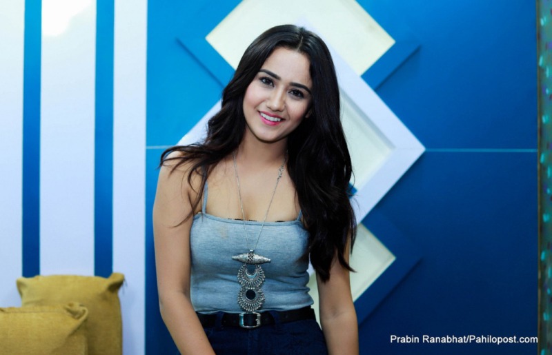 चलचित्रका प्राविधिकहरुलाई सहयोग गर्न स्वस्तिमाले शुरु गरिन् अभियान