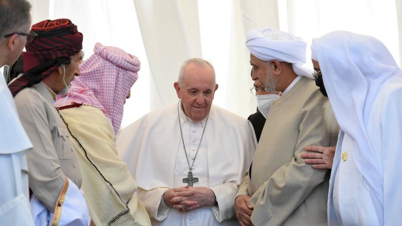 आइएसले चार वर्ष नियन्त्रणमा राखेको इराकी शहरमा जाँदै पोप