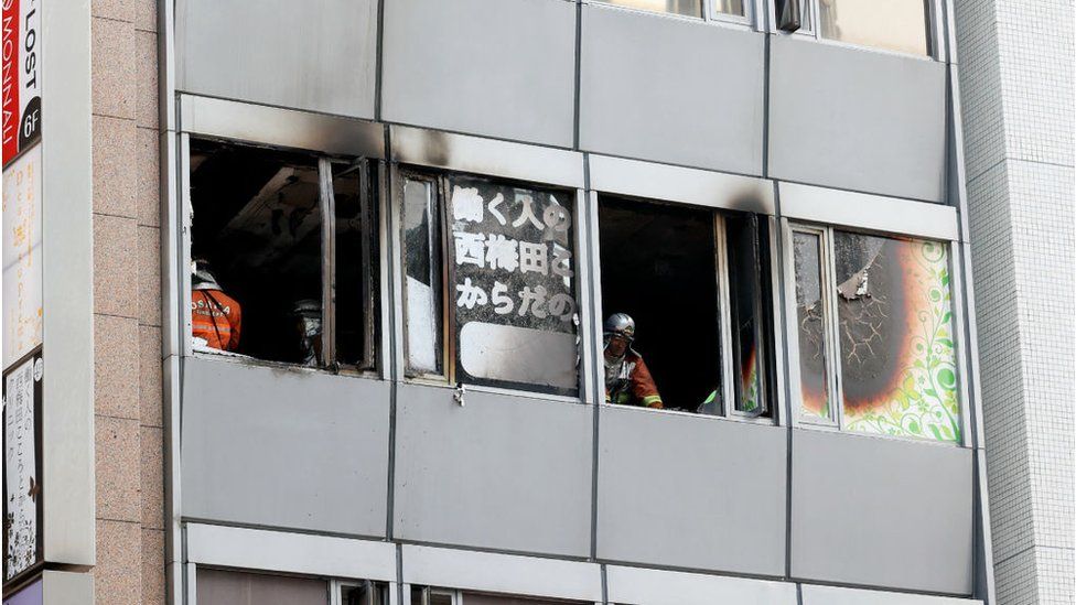 जापानको ओसाकास्थित व्यापारिक भवनमा आगलागी हुँदा २७ जनाको मृत्यु