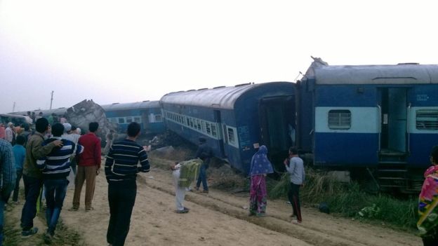 भारतमा भएको रेल दुर्घटनामा मृत्यु हुनेको सङख्या ९६ पुग्यो अपडेट