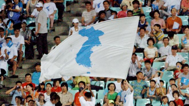 विन्टर ओलम्पिक : दुई कोरिया एउटै झण्डा मुनी मार्चपास गर्ने, एउटै हक्की टिम निर्माण गर्ने सहमती