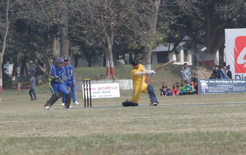 धनगढीमा विद्यालयस्तरको राष्ट्रिय क्रिकेट प्रतियोगिता शुरु, विद्या भूषणको विजयी सुरुवात