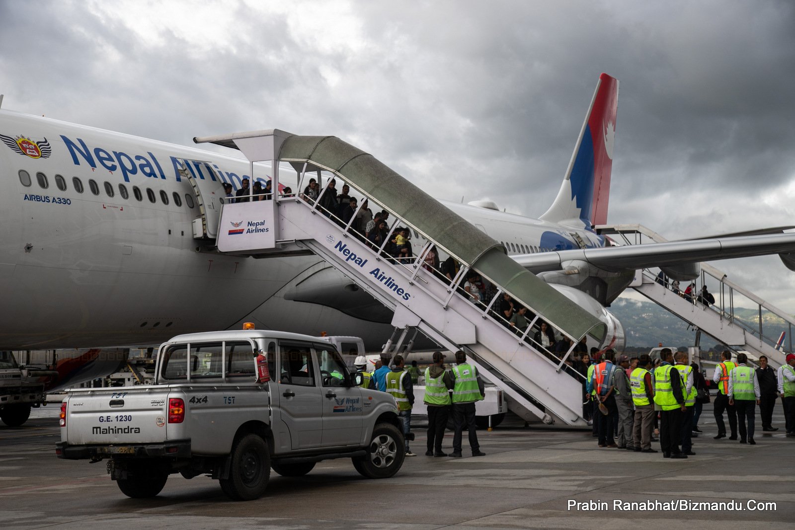 जापानको नारिताबाट पूरै सिट भरिएर नेपाल एयरलाइन्स आउँदा सबै दंग