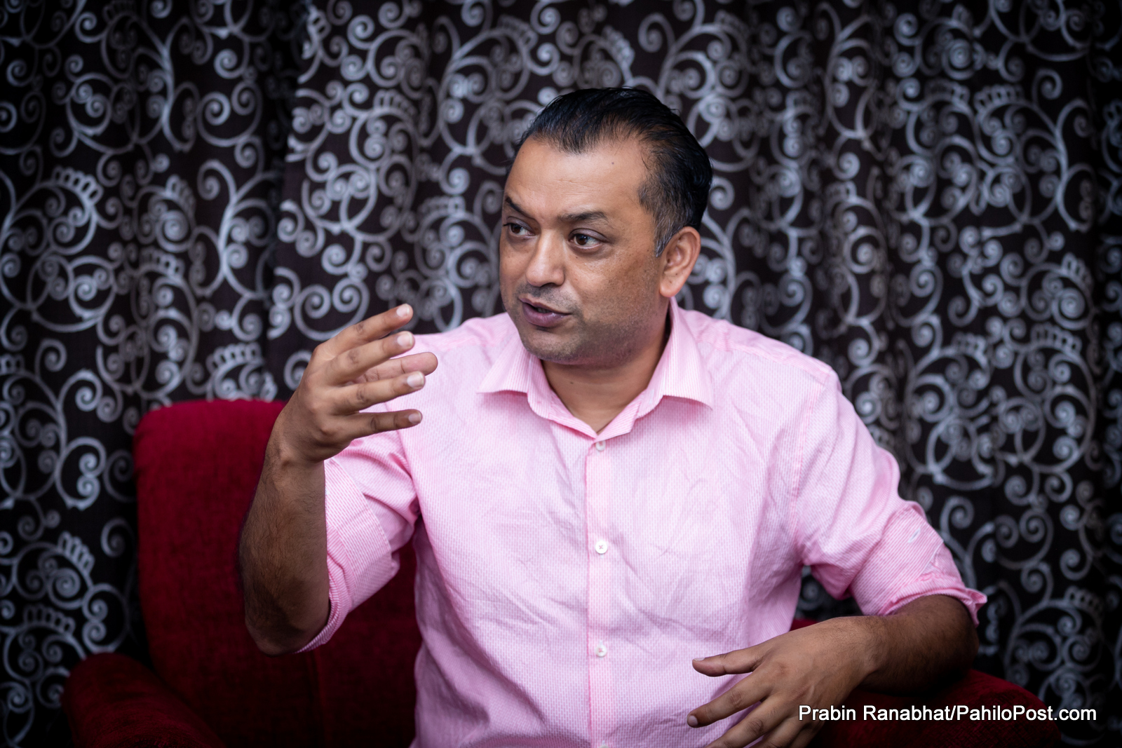 बञ्चरेडाँडावासीसँग गगन थापाले भने : गल्ती भएकै हो, तपाईंहरुलाई हामी देख्नासाथ रिस उठ्छ होला