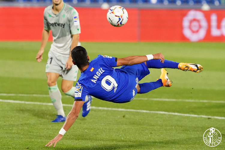 रियल सोसिडाडमाथि भ्यालेन्सियाको संघर्षपूर्ण जित