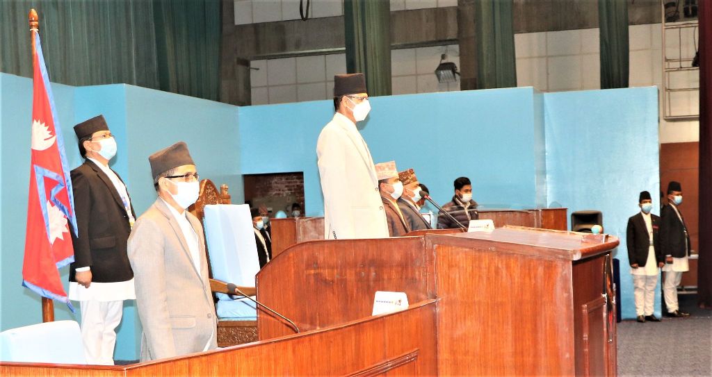 अध्यादेश कार्यसूचीबाट हटेको संसद १२ मिनेटमै सकियो, बैठकअघि निराश हुँदै फर्किए प्रधानमन्त्री ओली