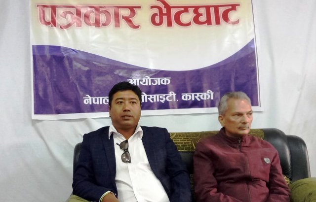 वाम गठबन्धनले झुक्याएपछि बाहिरिएँ : बाबुराम भट्टराई