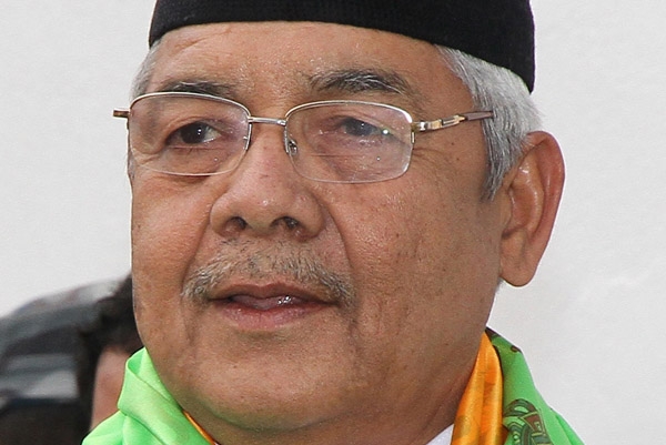 ओली गुटमा नगएको वामदेवको दावी : पार्टी मिलाउन सक्ने मान्छे हुँ तर कुनै भूमिका पाउन सकिन