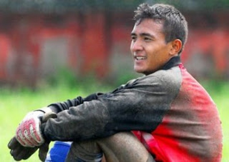 नेपाली राष्ट्रिय फुटबल टोलीको गोलकिपर प्रशिक्षकमा विकास मल्ल